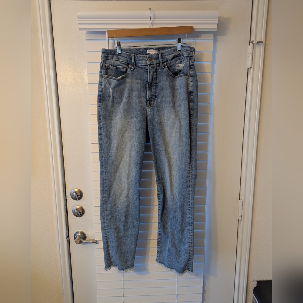 Good American Light Blue Straight Leg Jeans